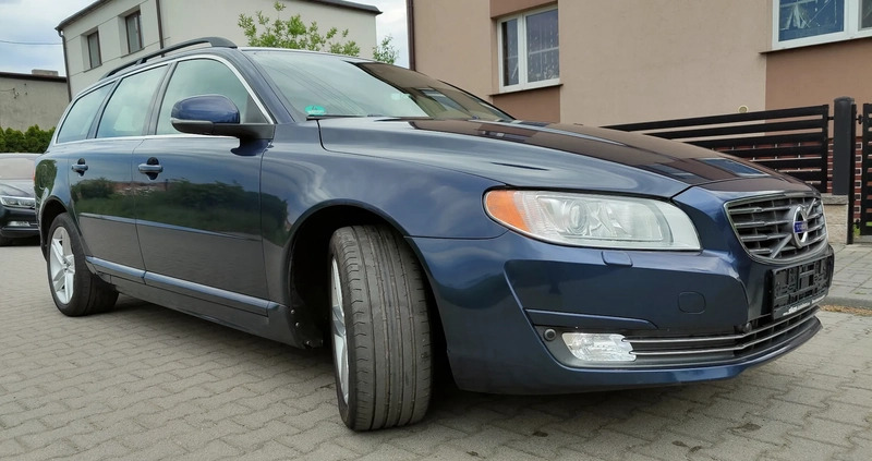 Volvo V70 cena 31300 przebieg: 259000, rok produkcji 2013 z Baranów Sandomierski małe 781